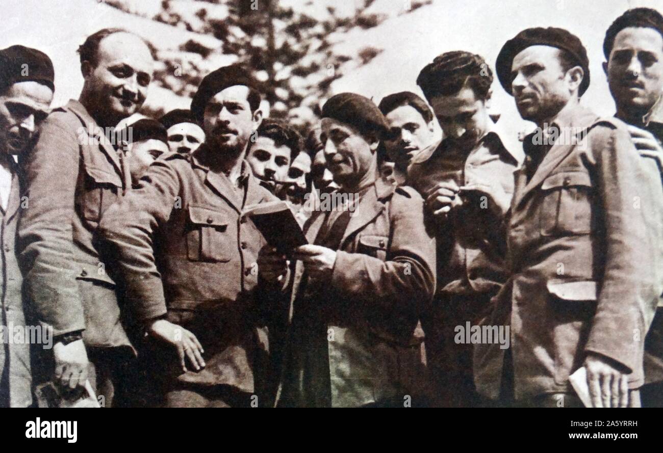 Les membres (bénévoles) de la Brigade internationale en formation à Albacete, en Espagne, pendant la guerre civile espagnole. vers 1938 Banque D'Images