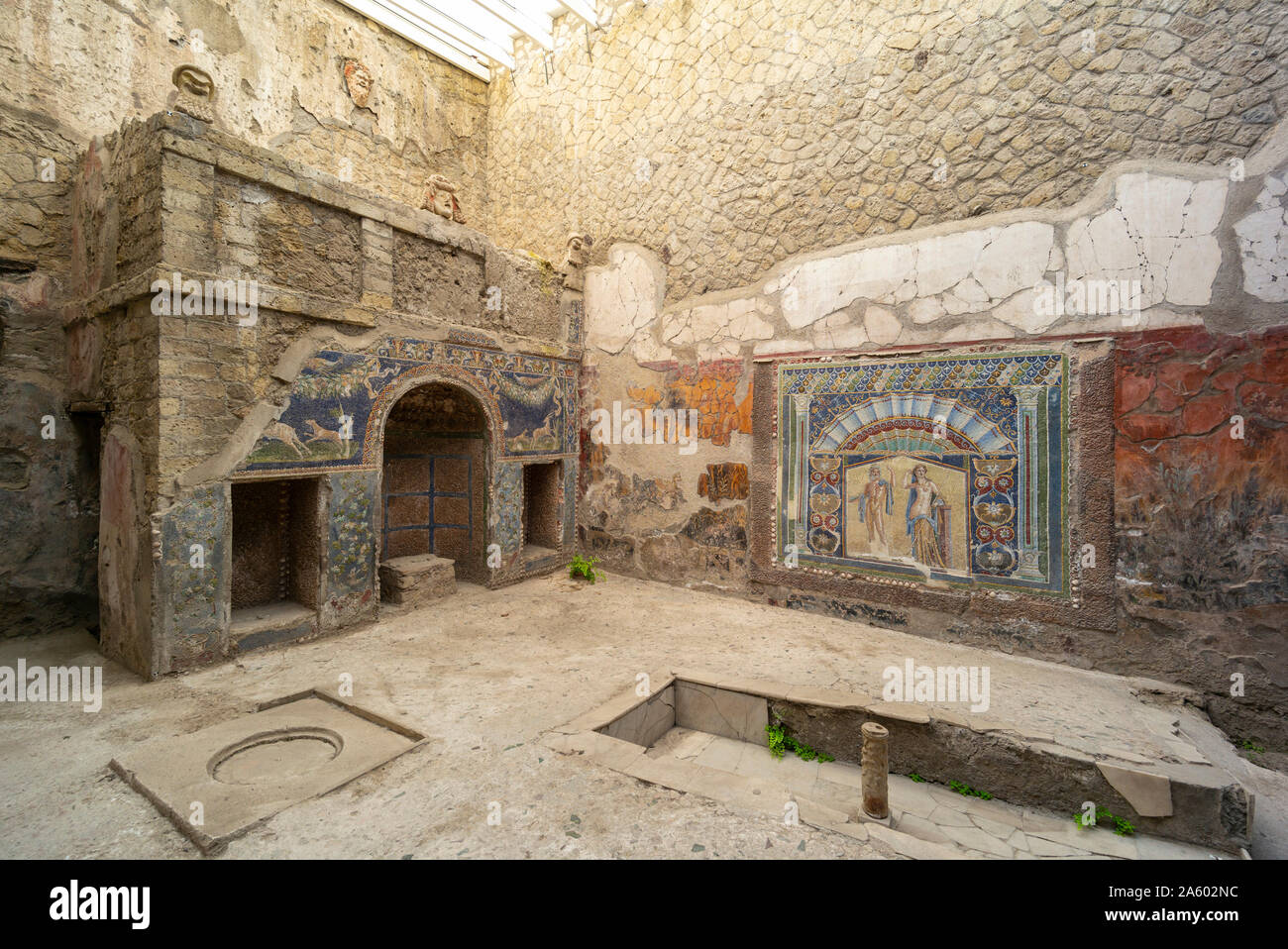 Ercolano. L'Italie. Site archéologique d'Herculanum. Dans le Triclinium Casa di Nettuno e Anfitrite (Maison de Neptune et Amphitrite aka Neptune et sa Banque D'Images
