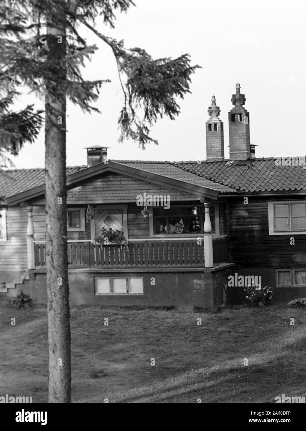 Haus am Berg, Siljansnäs, Schweden, 1969. Maison sur la montagne, de la Suède, 1969, Siljansnäs. Banque D'Images