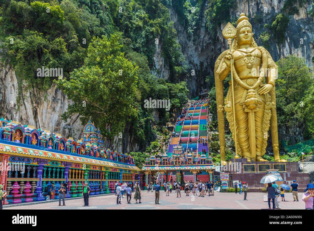 Lord Murugan statue au Batu Caves, Kuala Lumpur, Malaisie, Asie du Sud, Asie Banque D'Images