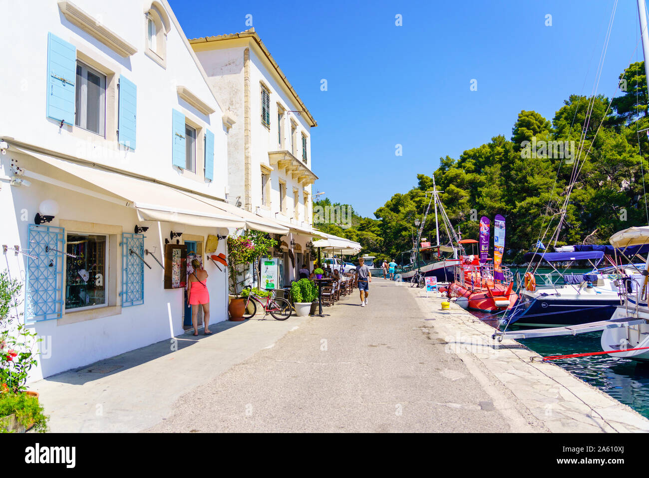 La jolie ville de Gaios, le principal port et le port de l'île, Paxos, îles Ioniennes, îles grecques, Grèce, Europe Banque D'Images