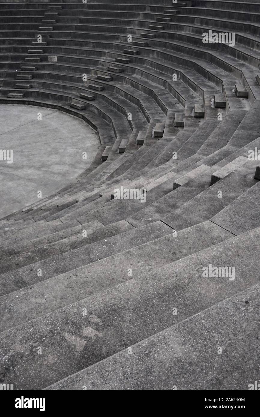 L'architecture des escaliers dans la rue dans la ville de Bilbao espagne Banque D'Images