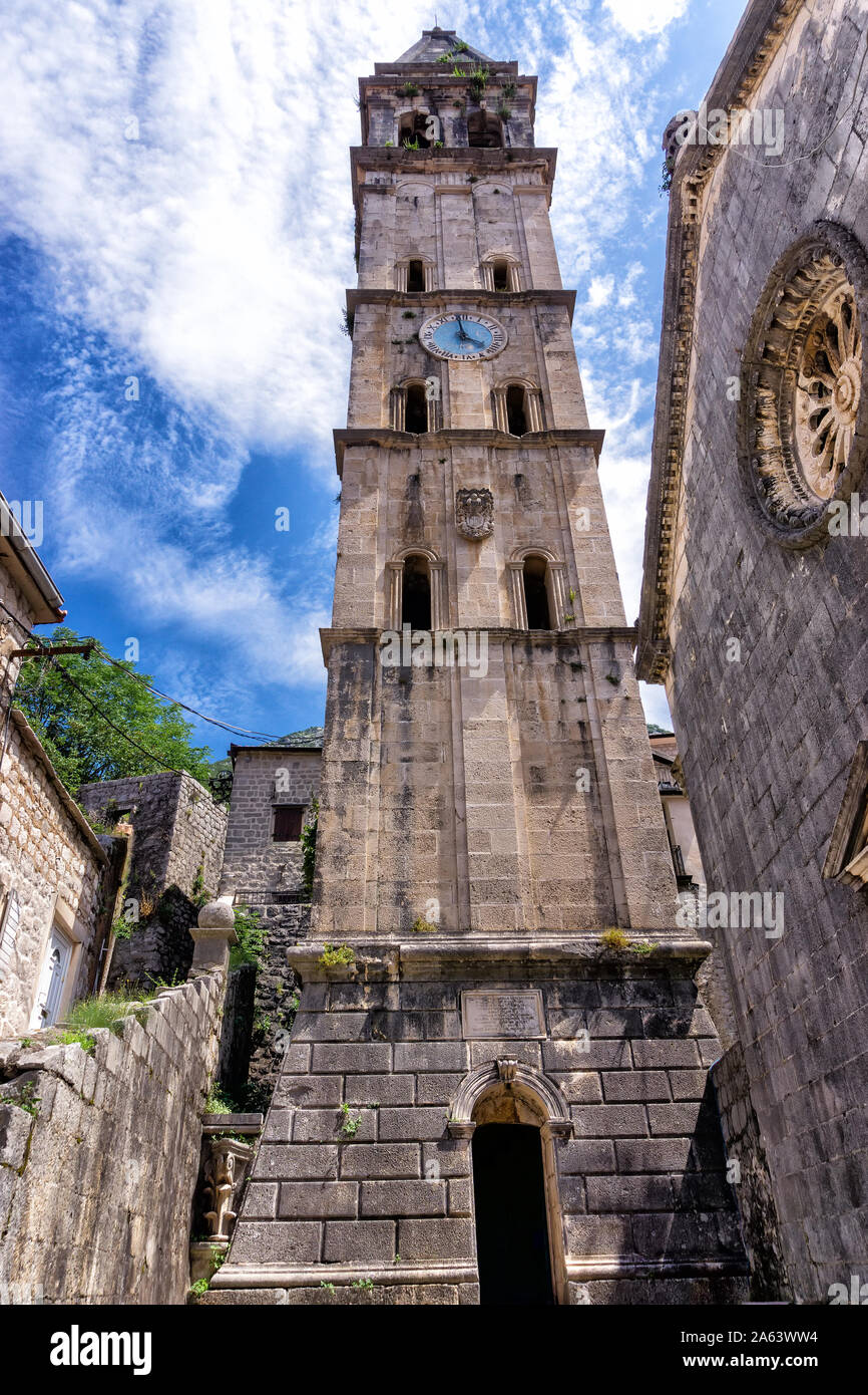 Façade de l'église St Nikola à Perast, Monténégro Banque D'Images