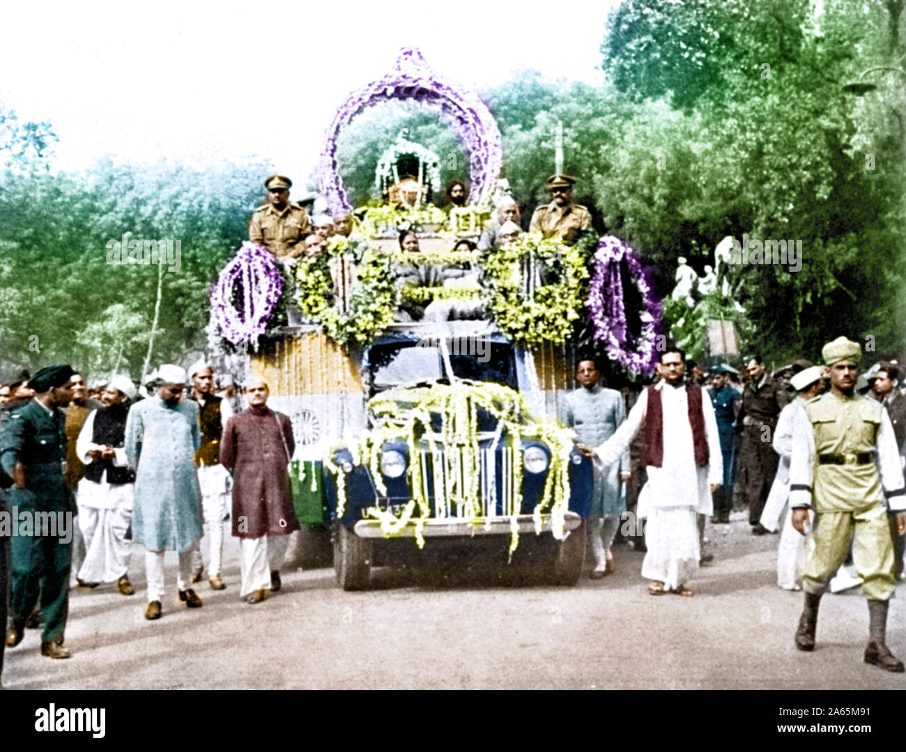 Chariot avec urne de cendres Le Mahatma Gandhi, Allahabad, Uttar Pradesh, Inde, Asie, Février 12, 1948 Banque D'Images