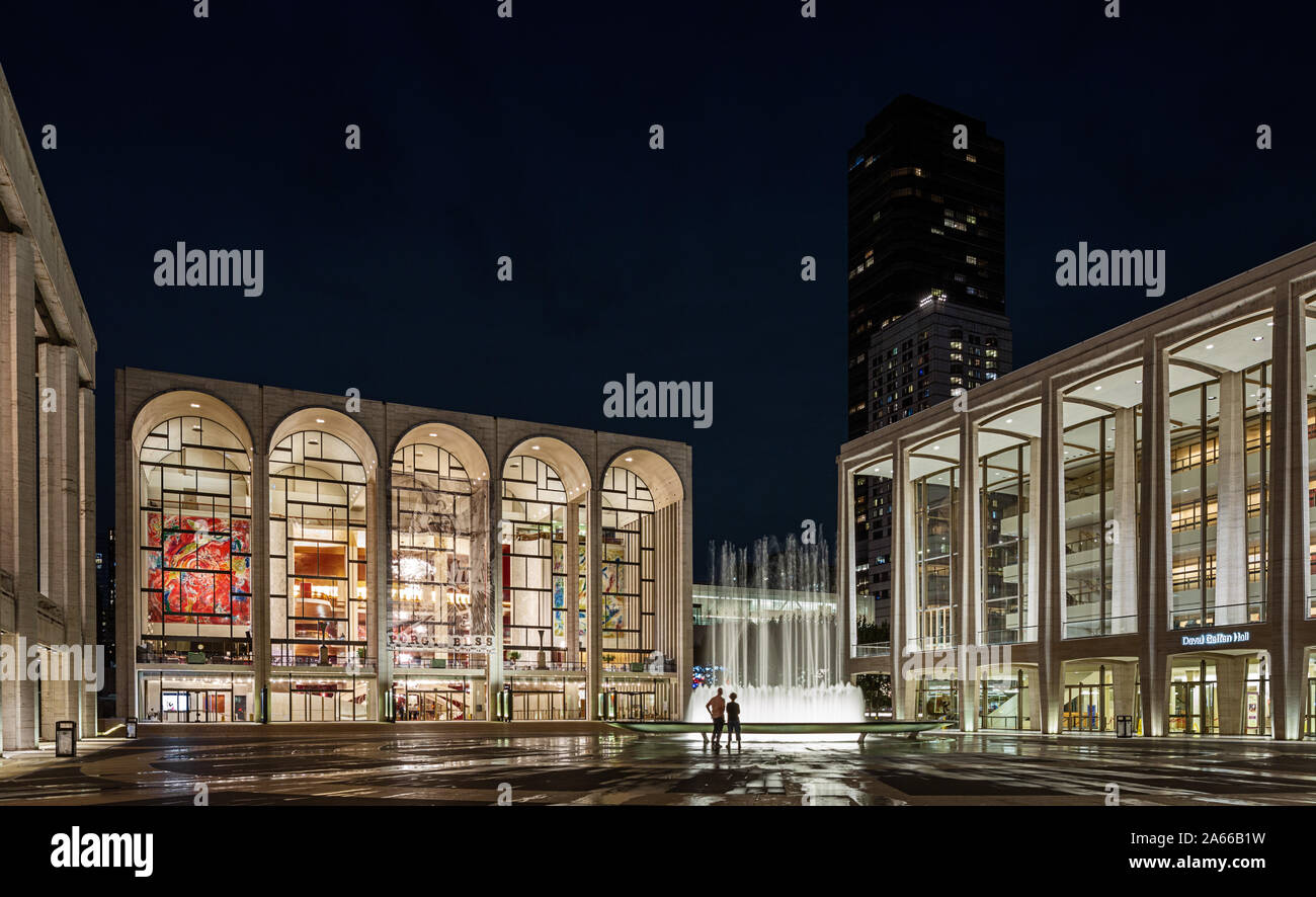 Le Metropolitan Opera House du Lincoln Center à New York. Banque D'Images