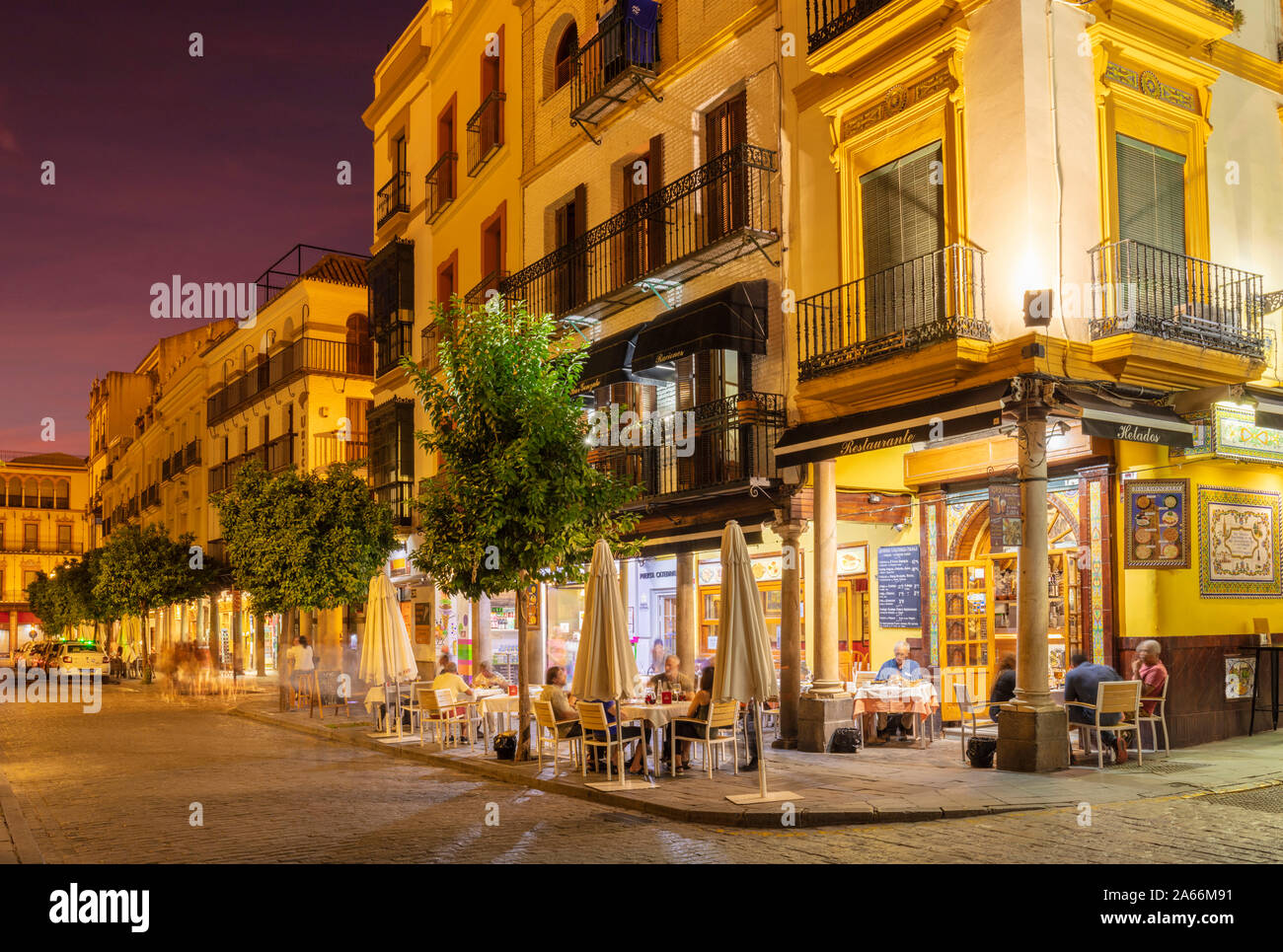 Séville Bar bar à tapas espagnol Gonzalo tard dans la nuit la Calle Alemanes Séville Séville Séville Espagne Andalousie Espagne eu Europe Banque D'Images