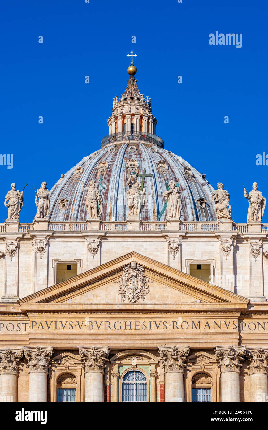 L'Italie, Lazio, Rome, le Vatican, la Place Saint Pierre, la Basilique St Pierre Banque D'Images