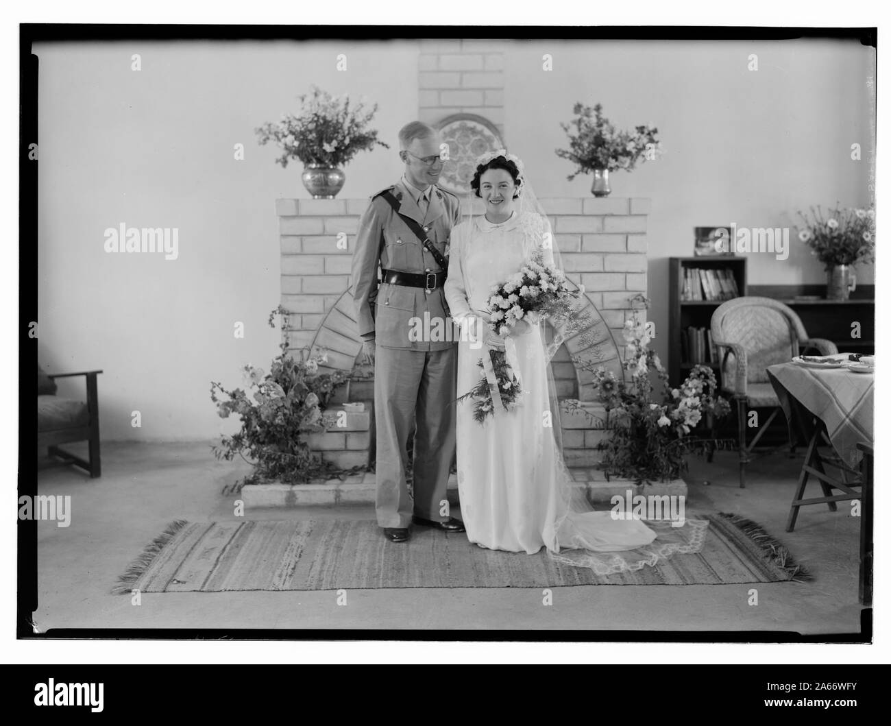 Mariage, M. Paton & Soeur Sloan, 23 juin '43 Banque D'Images