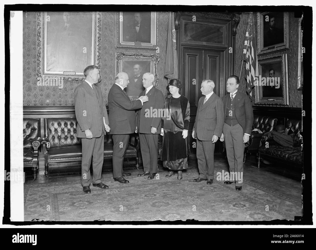 Le sénateur décoration semaines signifie, 2/18/25 Banque D'Images