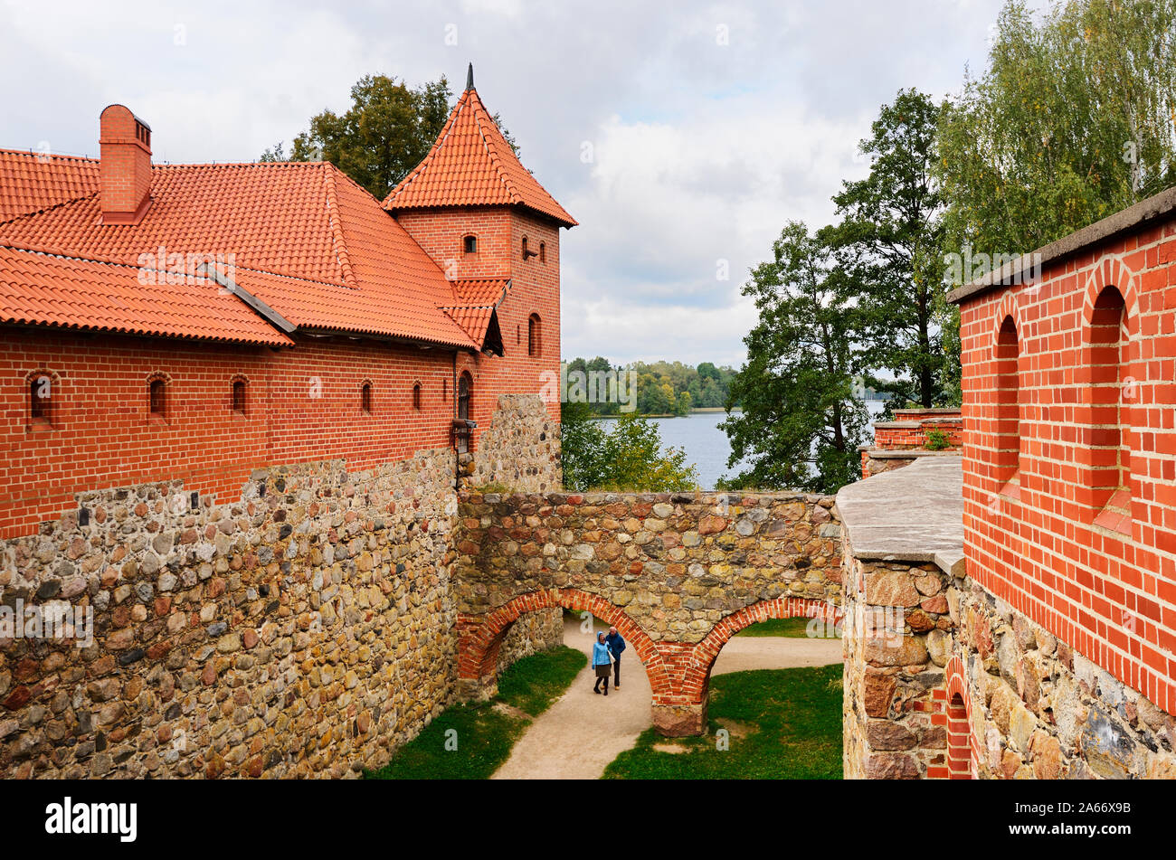 L'île de Trakai Castle sur lac Galve, 1321-1323. Site du patrimoine mondial de l'Unesco, Vilnius. La lituanie Banque D'Images