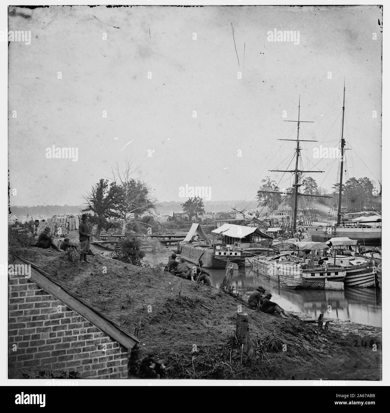 White House Landing, en Virginie, les navires à l'ancre Résumé : Guerre civile sélectionné des photographies, 1861-1865 Banque D'Images