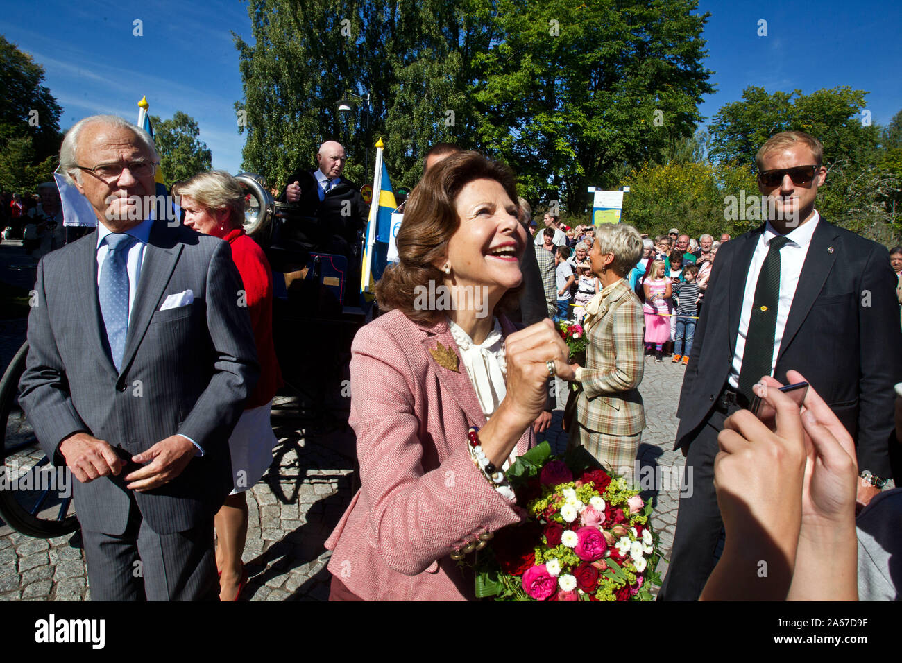 La reine Silvia et le Roi Carl XVI Gustaf est rendue en vertu de l'Östergötland Eriksgata du roi après 40 ans sur le trône. Jeppe Photo Gustafsson Banque D'Images