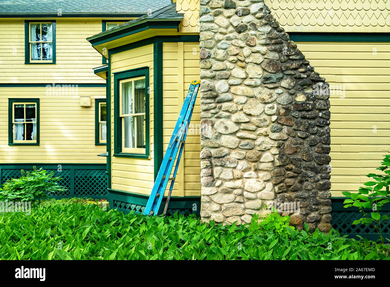 De Bain Bleu et Jaune Chambre Banque D'Images
