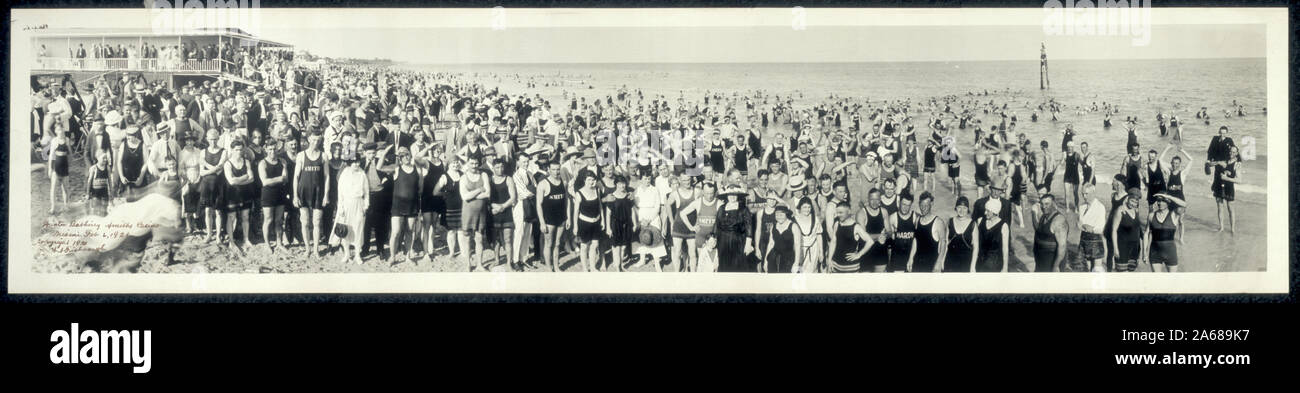Le bain d'hiver, Smiths Casino, Miami, le 6 février 1921 ; Banque D'Images