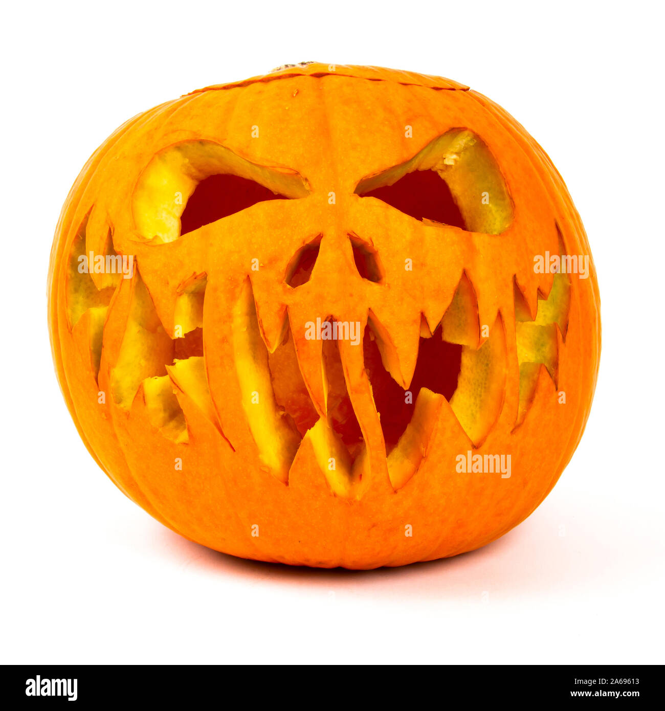 Du vrai jack o lanter avec la lumière et la fumée Banque D'Images