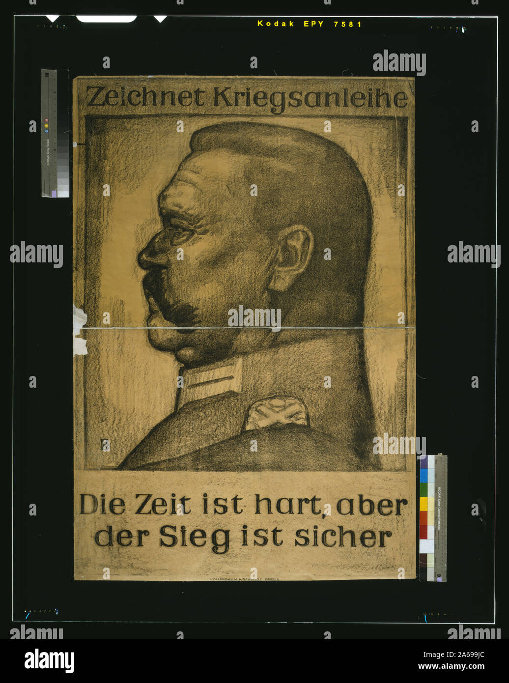 Zeichnet Kriegsanleihe. Die Zeit ist der Sieg hart, aber sicher ist Résumé : L'affiche montre un portrait de profil maréchal Paul von Hindenburg. Texte : S'abonner à l'emprunt de guerre. Les temps sont difficiles mais la victoire est certaine. Banque D'Images