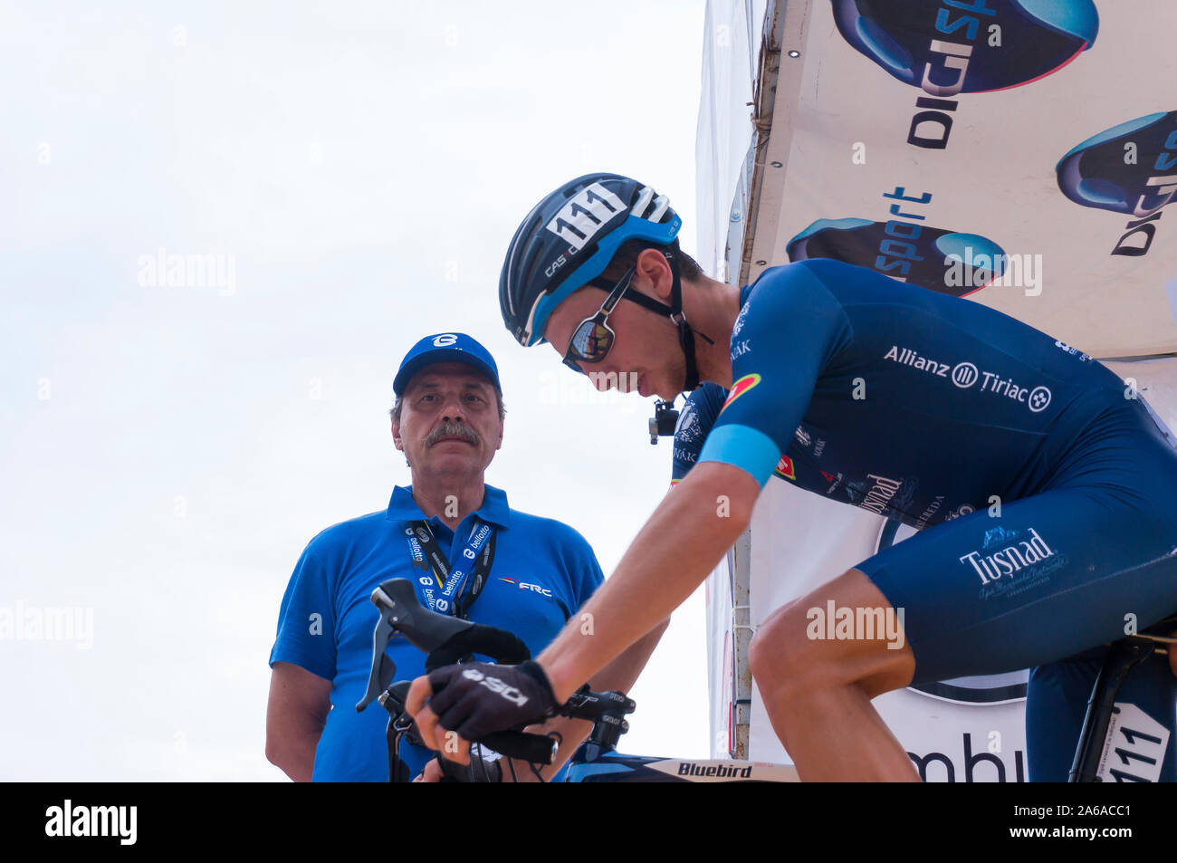 Sibiu Cycling Tour. La course est ouverte par le traditionnel prologue sur les rues pavées de la ville Banque D'Images