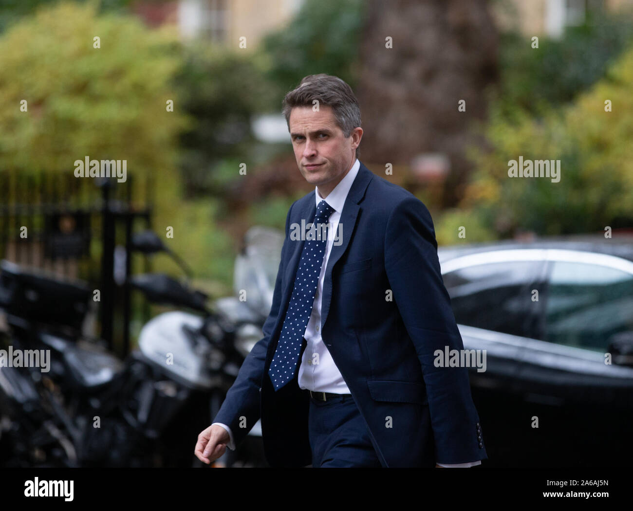 Gavin Williamson, Secrétaire d'Etat à l'éducation, arrive pour une réunion du Cabinet. Banque D'Images