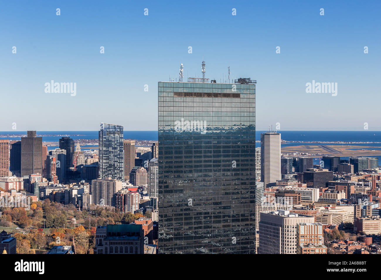 Paysages urbains, Boston Vue aérienne de Boston skyline du Prudential Center in a sunny day Banque D'Images