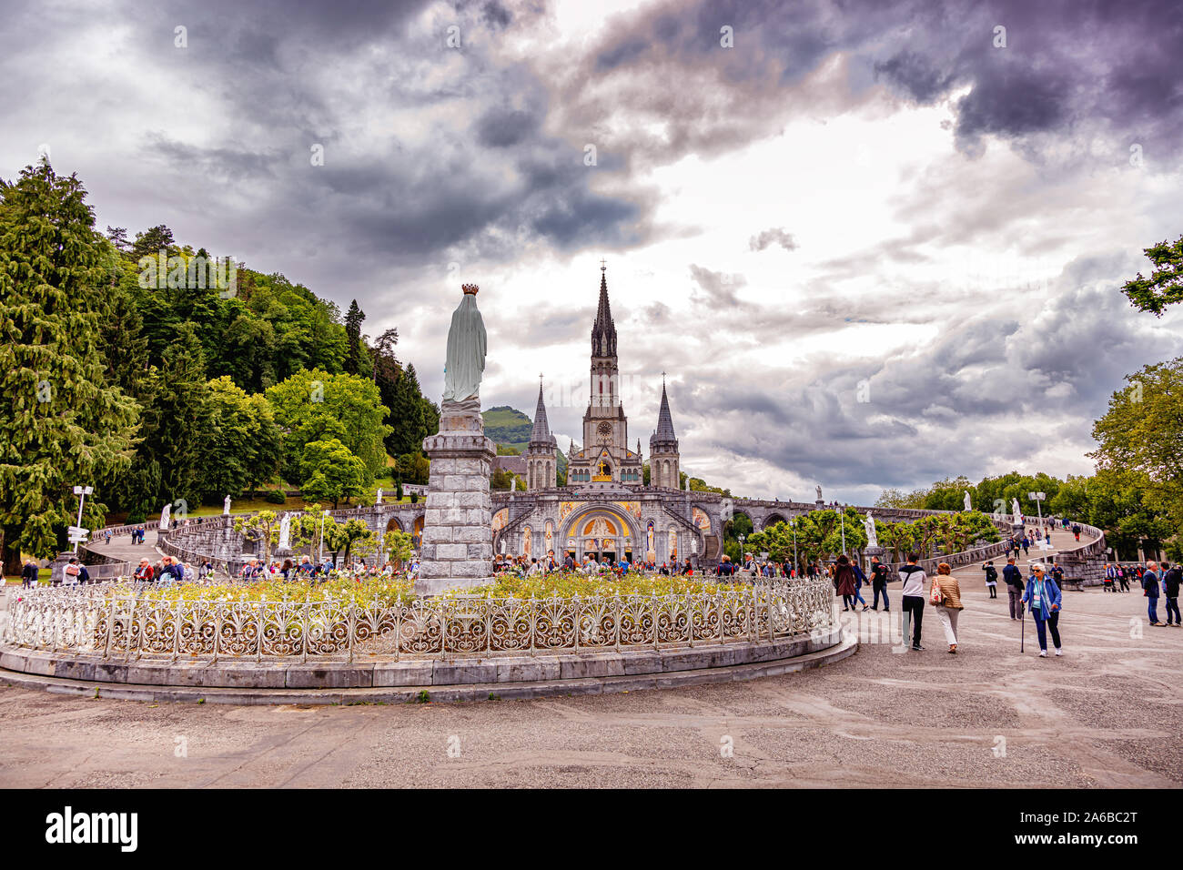 LOURDES - 15 juin 2019 : lieu de pèlerinage Lourdes, dans le sud de la France Banque D'Images