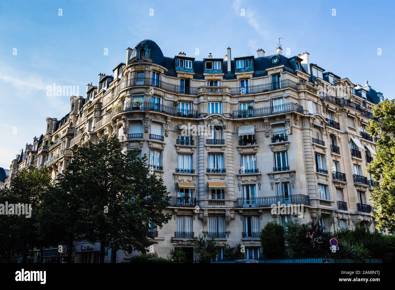 L'architecture néo-renaissance de l'Avenue de Suffren, Paris Banque D'Images