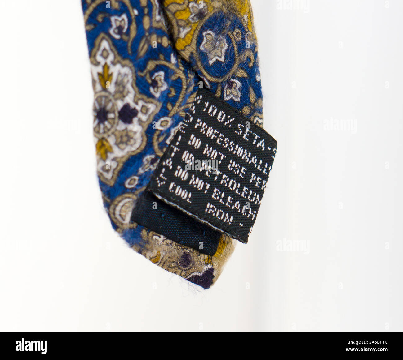 GOMEL, Bélarus - 25 octobre 2019 : Gianni Versace cravate. Gianni Versace  S.p.a. généralement appelé simplement comme Versace Photo Stock - Alamy
