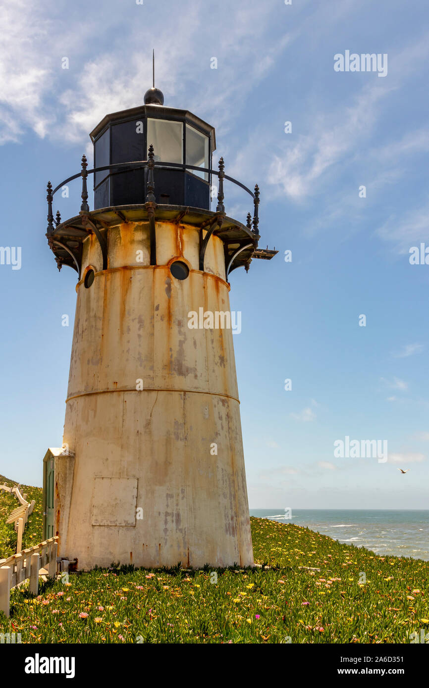 Point Montara Lighthouse, la Route 1, dans le Nord de la Californie. Banque D'Images