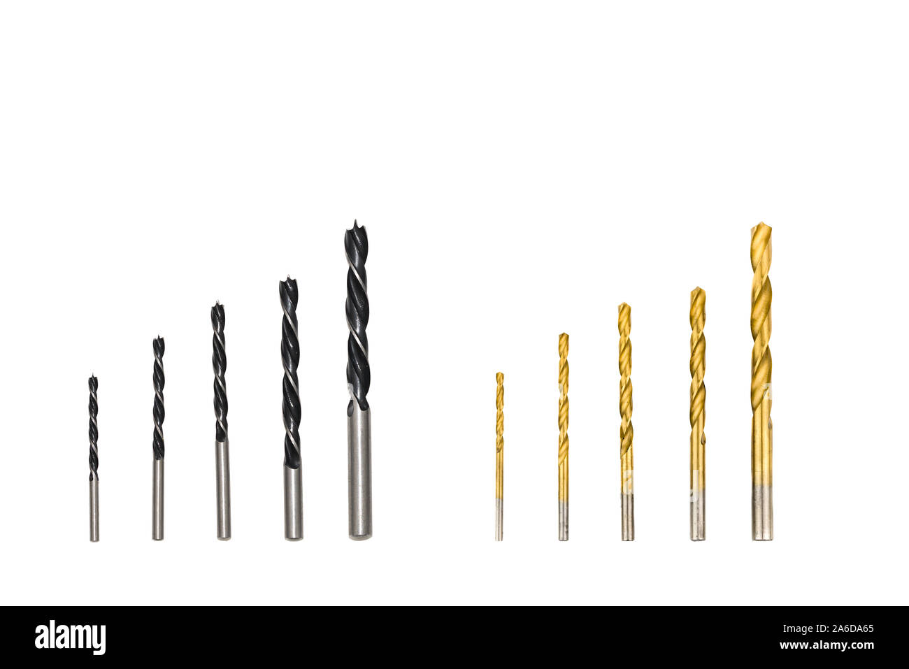 Métal noir et jaune sur fond blanc drill bits isolés. Convient pour toute utilisation. purprose Banque D'Images