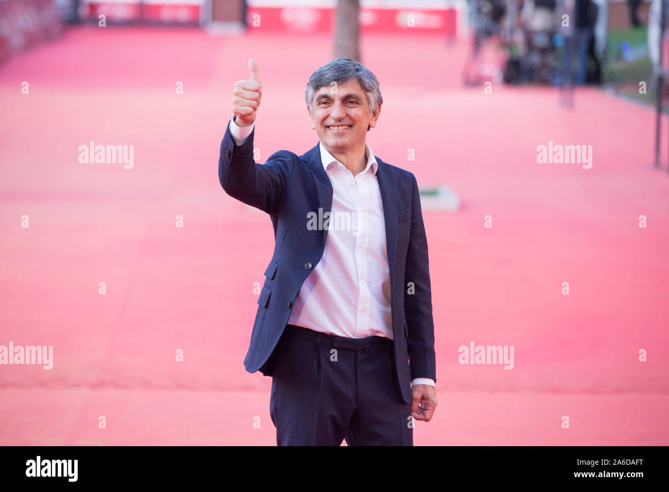 Roma, Italie. 25 octobre, 2019. Vincenzo Salemme tapis rouge du film 'Carlo Vanzina. Il cinema è una cosa meravigliosa', le huitième jour de la 14e édition du Festival du Film de Rome, le 25 octobre 2019 (photo de Matteo Nardone/Pacific Press) Credit : Pacific Press Agency/Alamy Live News Banque D'Images