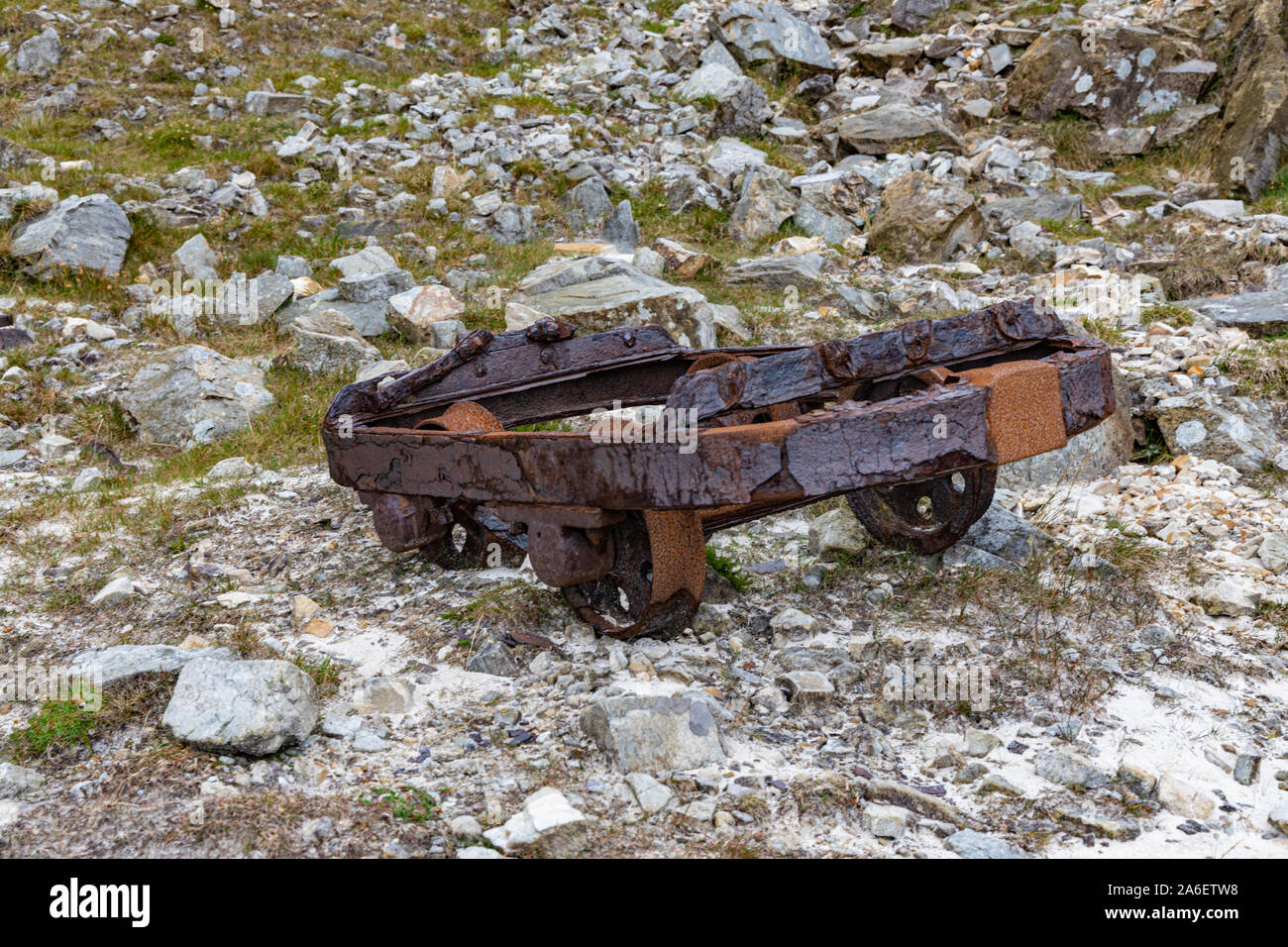 Rusty old mines et carrières équipement sur la montagne Muckish, comté de Donegal, Irlande Banque D'Images