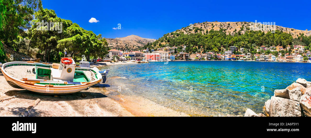 Île grecque authentique Chios. Beau village de pêche traditionnel Lagkada (Lagada) Banque D'Images