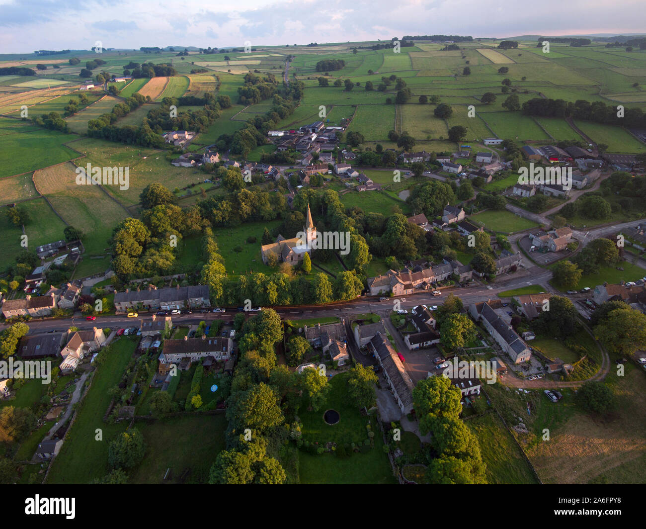 Vue aérienne du village de Peak District, Derbyshire, Royaume-Uni Monyash Banque D'Images