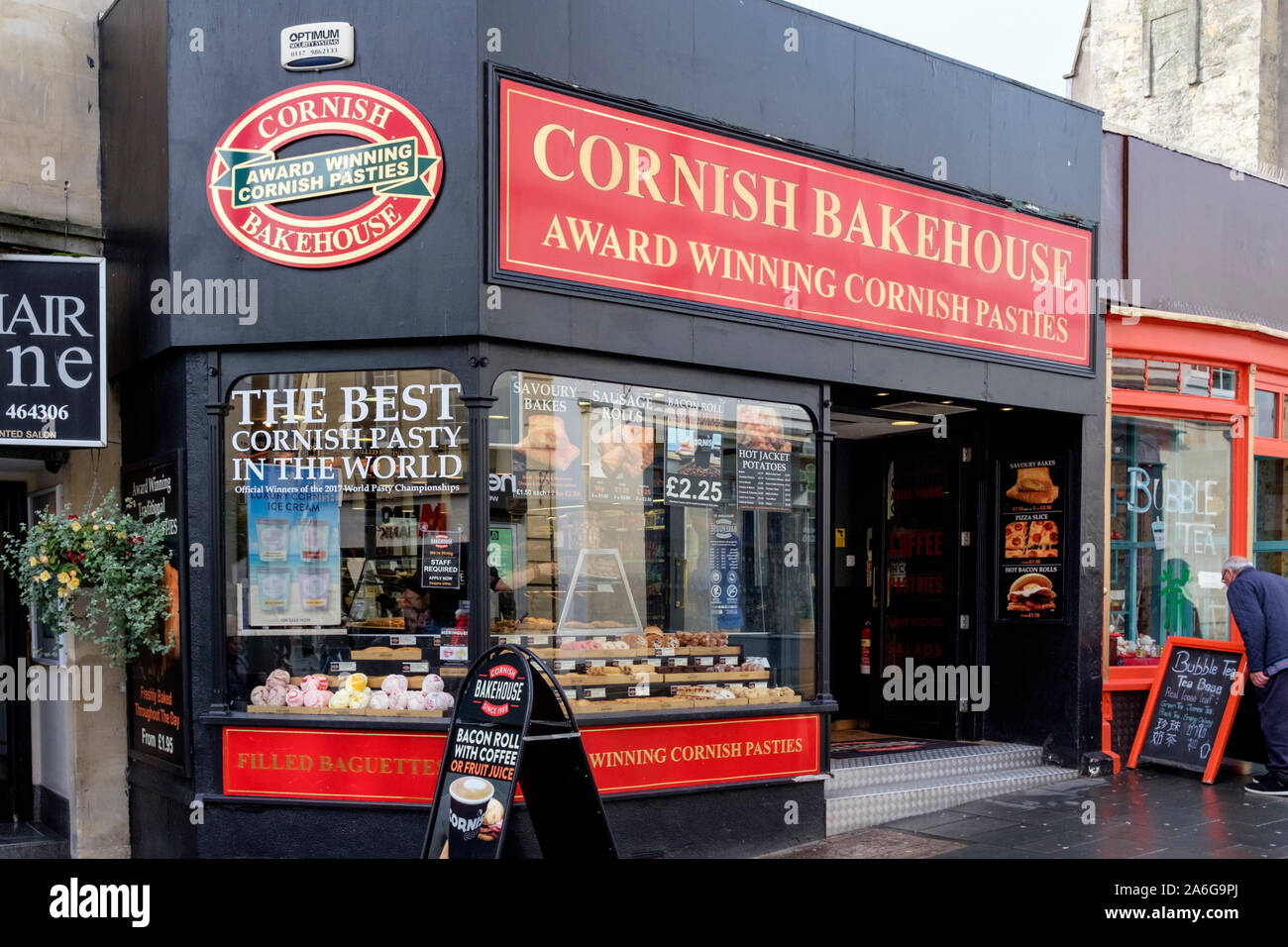 Fournil Cornish pasty shop dans le centre-ville de Bath Banque D'Images
