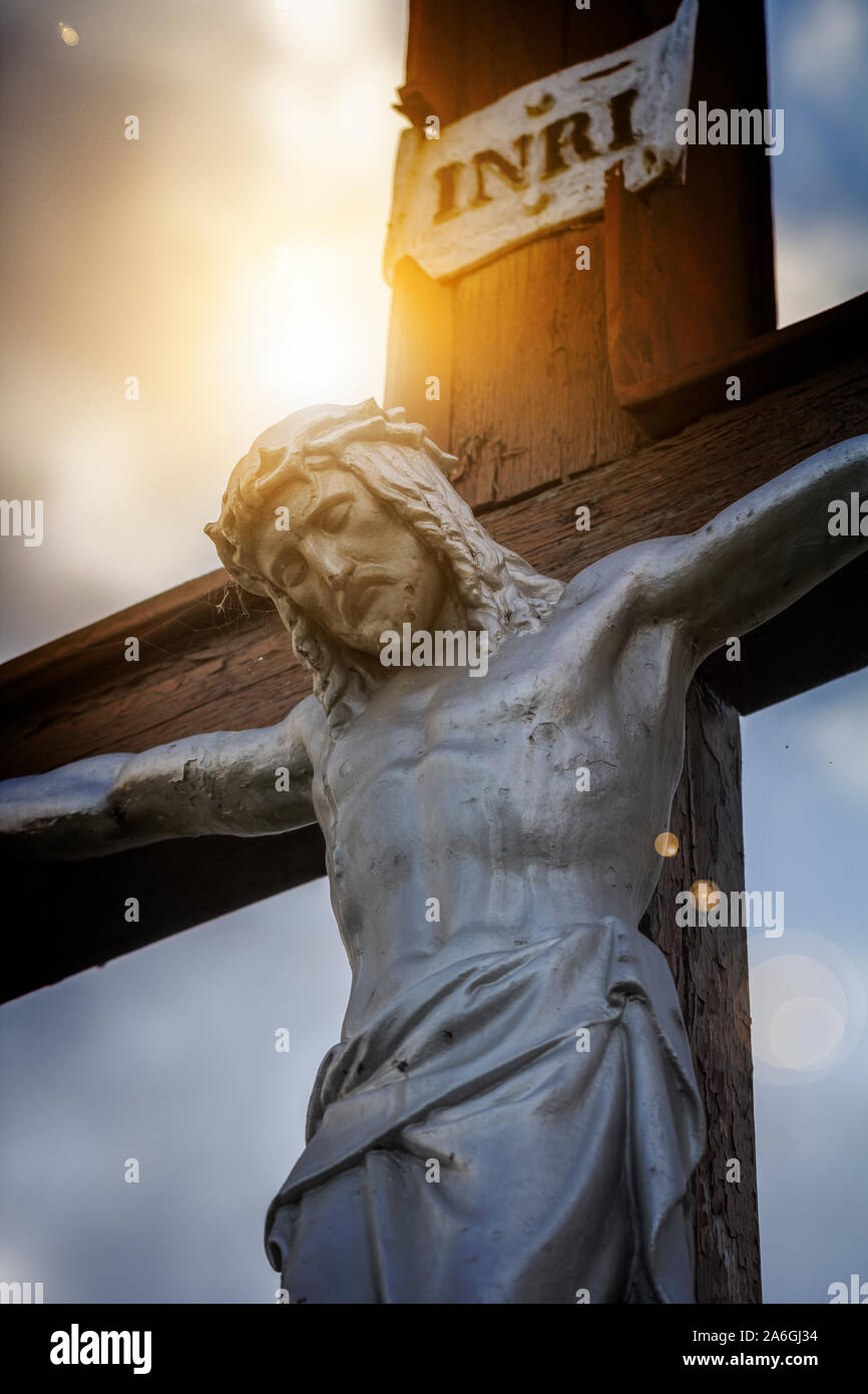 Statue de Jésus Christ sur la croix Banque D'Images