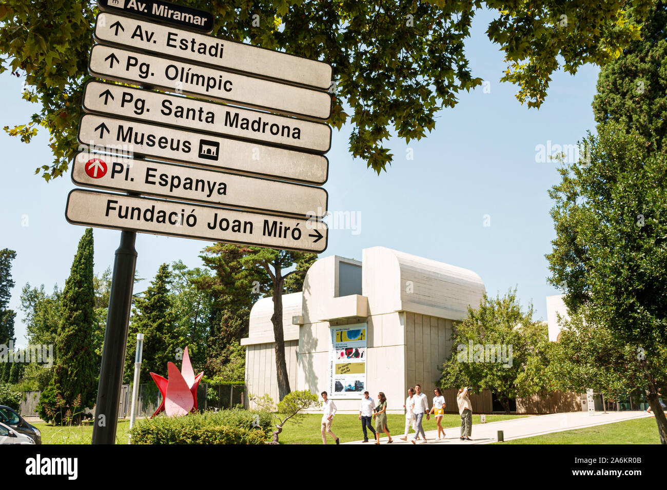 Barcelone Espagne,Catalonia Parc de Montjuic,Fondation Fundacio Joan Miro,extérieur devant,musée d'art contemporain,panneau directionnel wayfinin Banque D'Images
