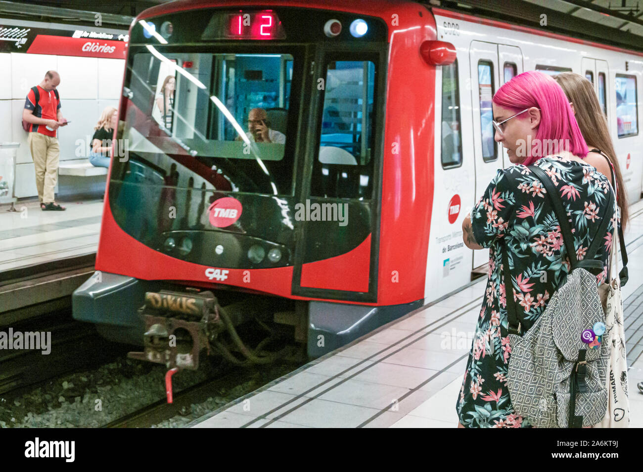 Barcelone Espagne,Catalogne Catalunya,Transports Metropolitans de Barcelone TMB,métro,métro,transport rapide,station de Glories,transports en commun,platfor Banque D'Images