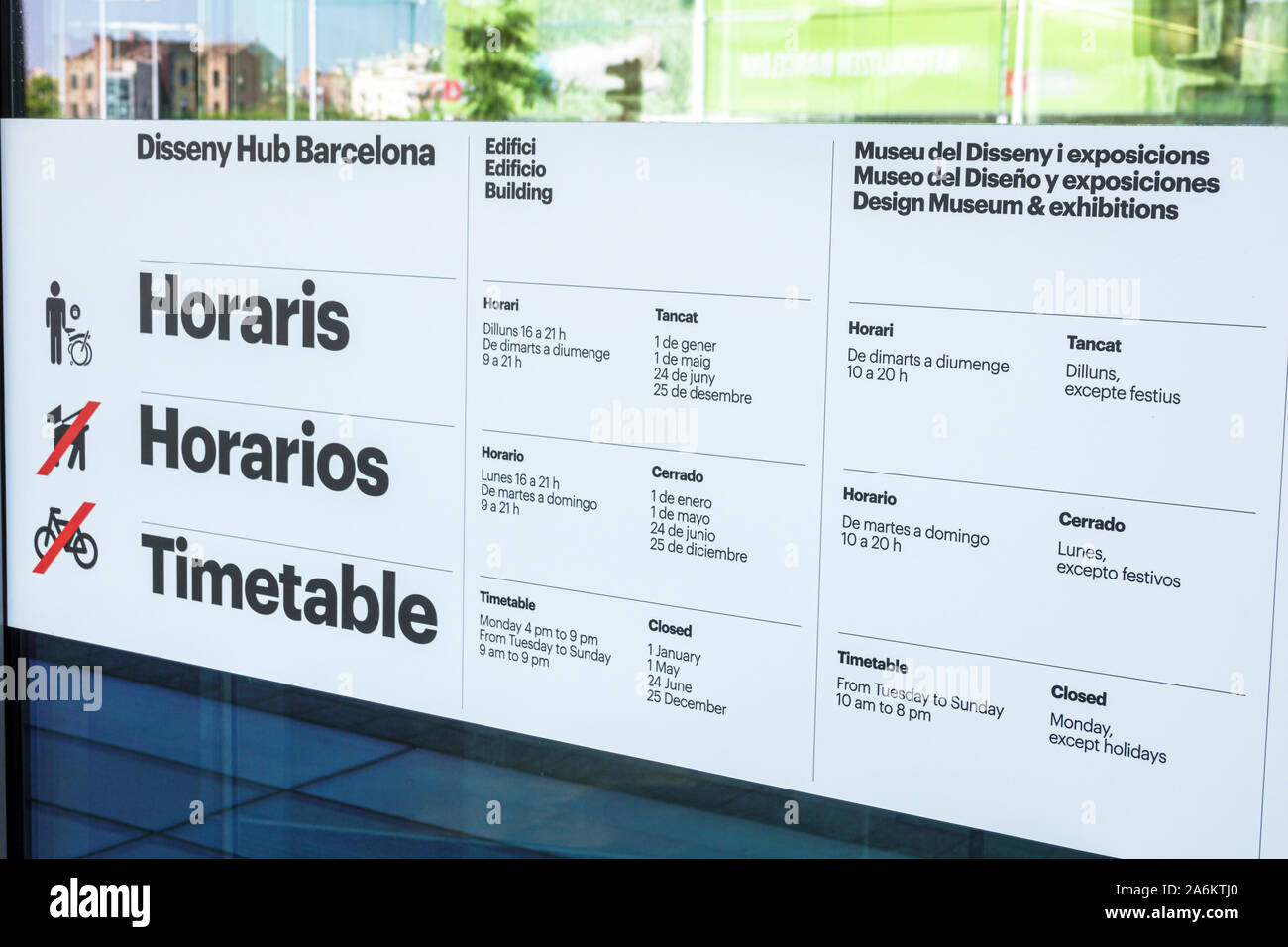 Barcelone Espagne,Catalonia Plaza Placa des Glories,Museuu del Disseny de Barcelona Design Museum,extérieur,horaire,horaire,information visiteur Banque D'Images