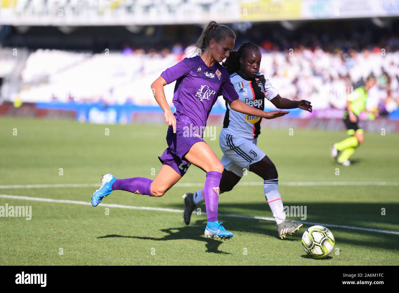 Cesena, Italie, 27 octobre 2019, frederikke thogersen fiorentina (femmes) et eniola aluko (juventus) au cours de la Juventus vs Fiorentina - Femmes Femmes Football Supercoupe italienne - Crédit : LPS/Lisa Guglielmi/Alamy Live News Banque D'Images