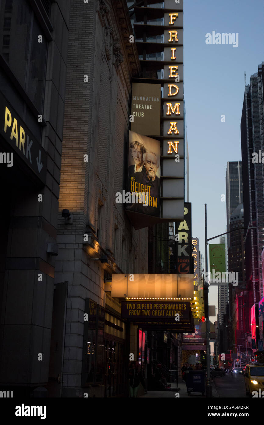 "Le fort de la tempête' par Florian Zeller au Samuel J. Friedman Theatre Banque D'Images