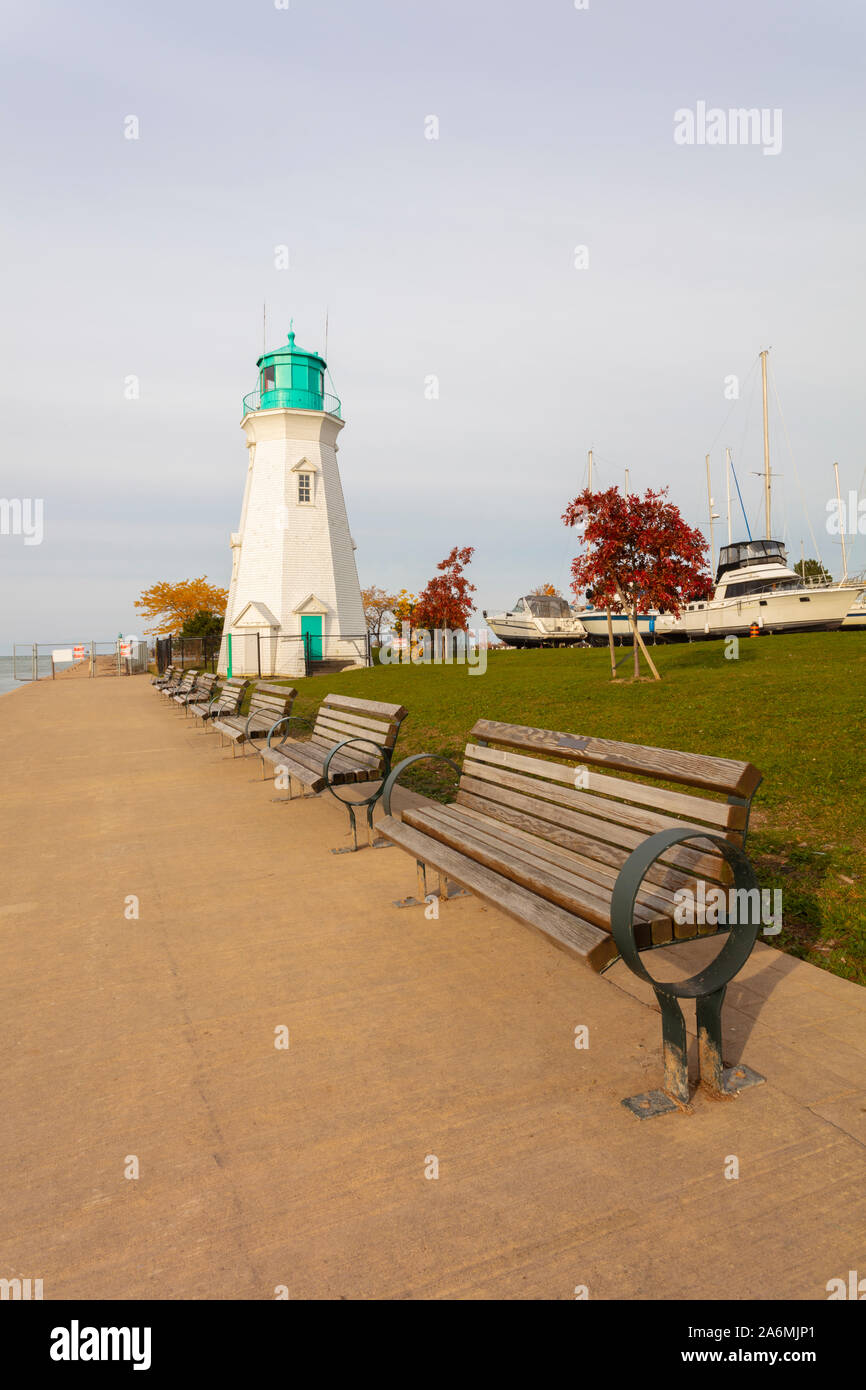 St.Catherines, Ontario, Canada - le 26 octobre 2019 : Port Dalhousie de St.Catherines en automne. Banque D'Images