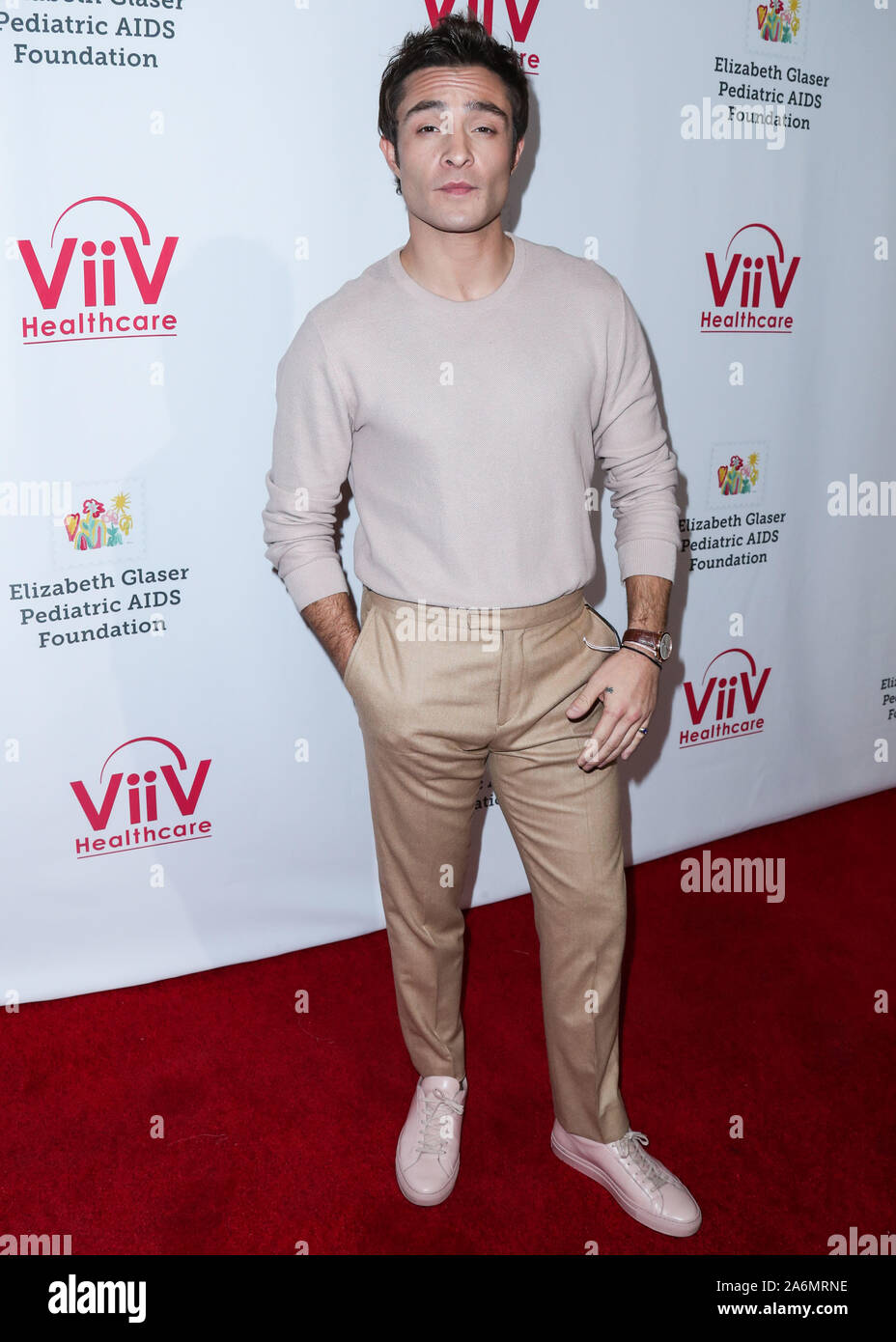 Culver City, USA. 27 Oct, 2019. CULVER CITY, LOS ANGELES, CALIFORNIE, USA - Le 27 octobre : l'Acteur Ed Westwick arrive à la Elizabeth Glaser Pediatric AIDS Foundation's 30e l'heure des héros fête familiale tenue au Smashbox Studios le 27 octobre 2019 à Culver City, Los Angeles, Californie, USA. (Photo par Xavier Collin/Image Crédit : Agence de Presse) L'agence de presse Image/Alamy Live News Banque D'Images