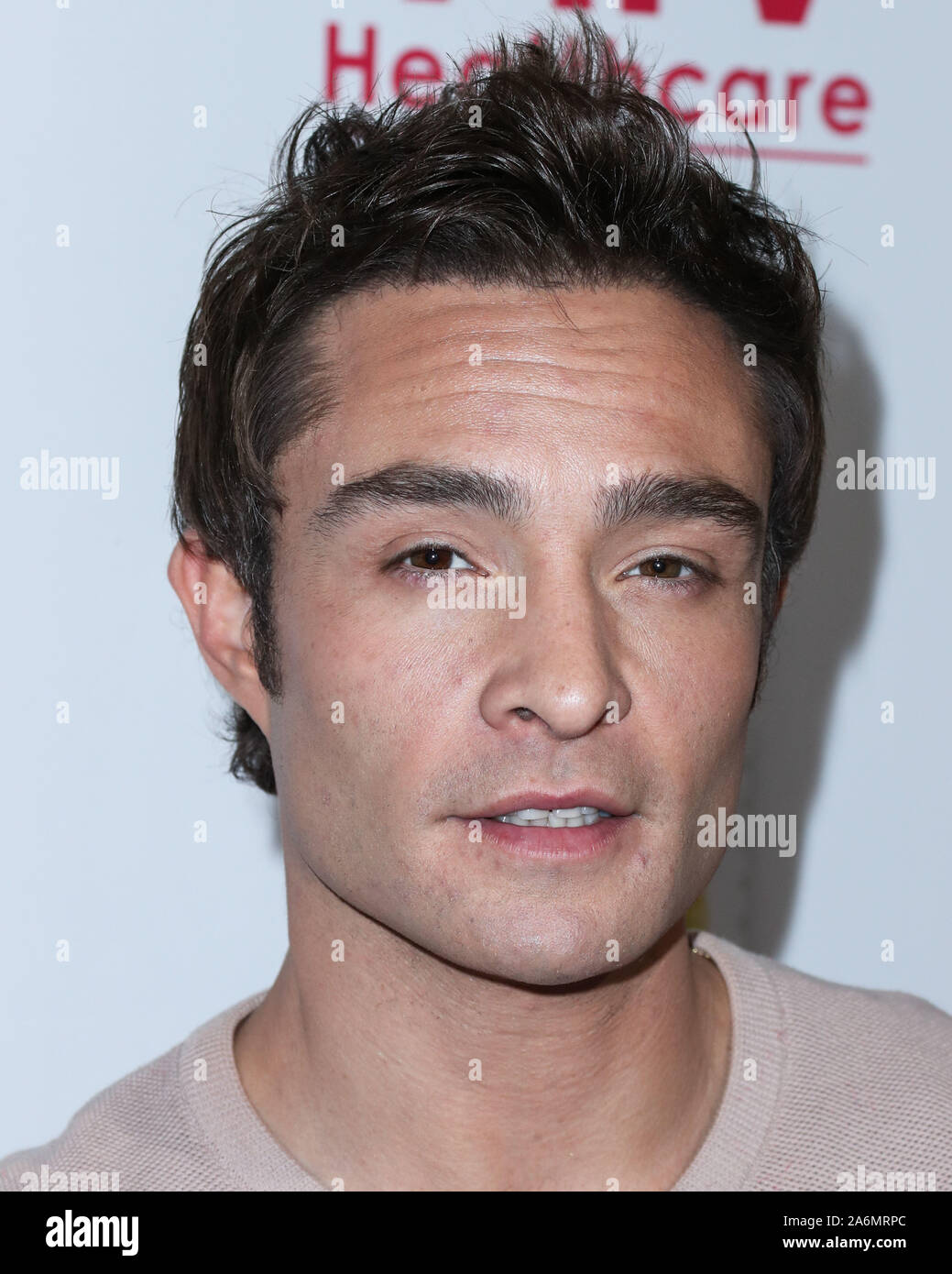 Culver City, USA. 27 Oct, 2019. CULVER CITY, LOS ANGELES, CALIFORNIE, USA - Le 27 octobre : l'Acteur Ed Westwick arrive à la Elizabeth Glaser Pediatric AIDS Foundation's 30e l'heure des héros fête familiale tenue au Smashbox Studios le 27 octobre 2019 à Culver City, Los Angeles, Californie, USA. (Photo par Xavier Collin/Image Crédit : Agence de Presse) L'agence de presse Image/Alamy Live News Banque D'Images