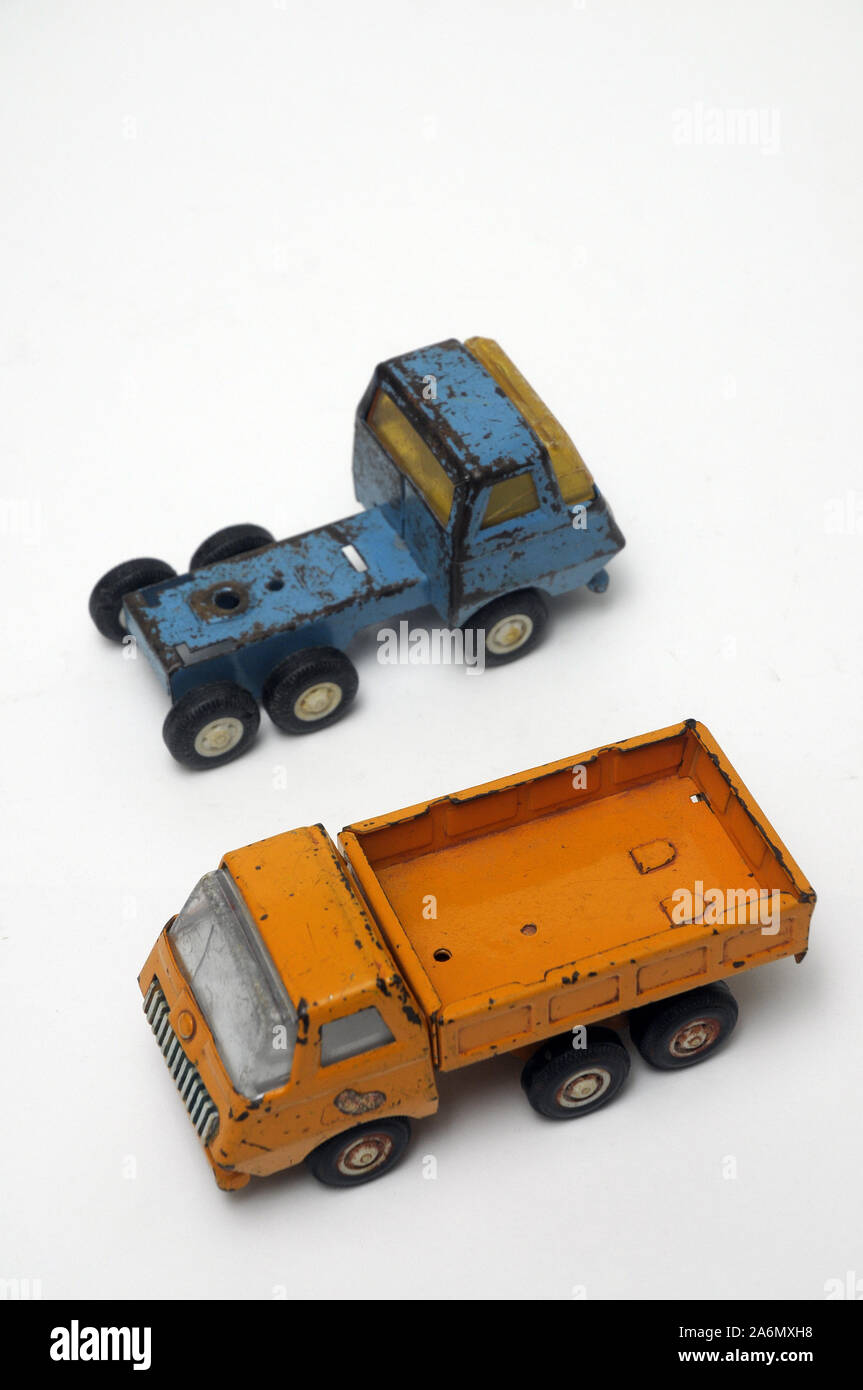 Jouet ancien camion métal clairement Photo Stock - Alamy