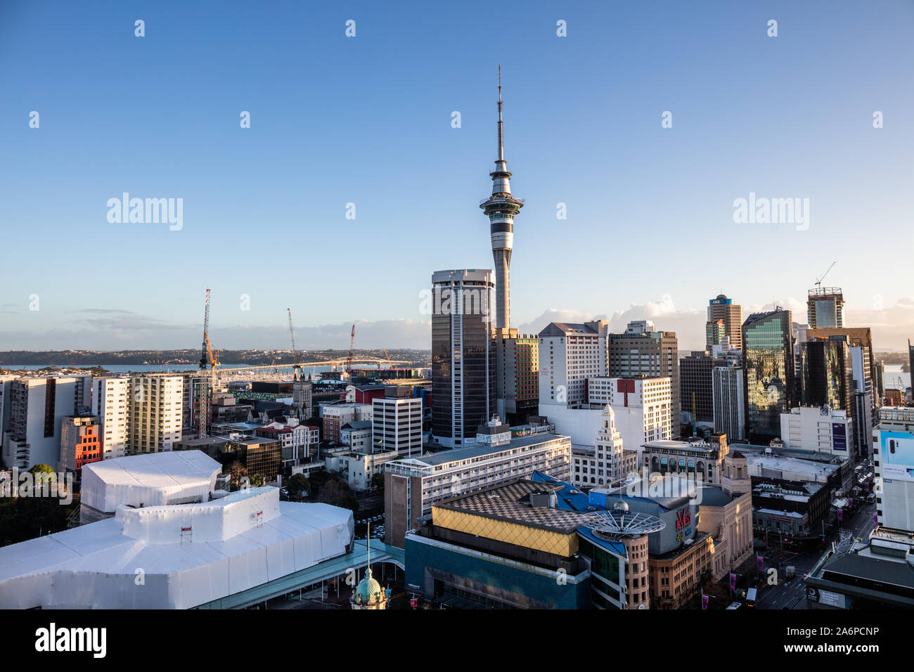 Auckland Central Business District dans la lumière du matin Banque D'Images