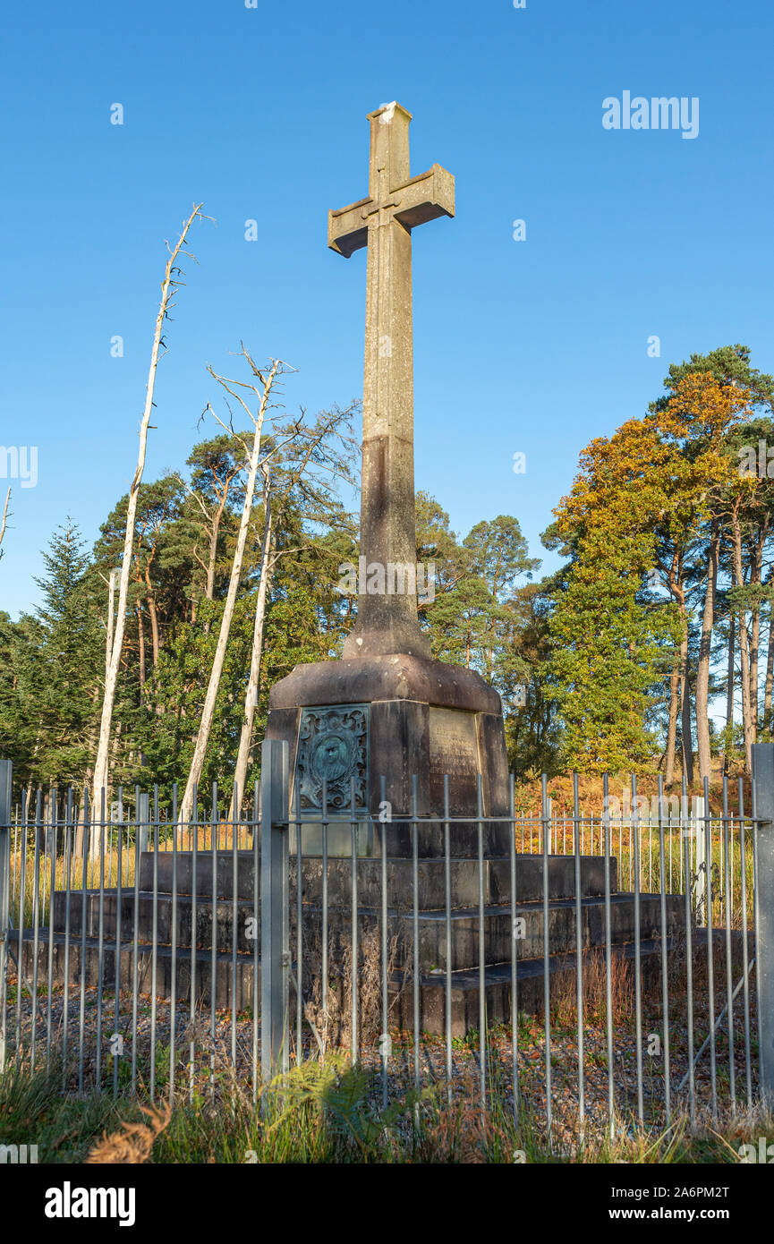 Mémorial à l'Honorable Philip64GJF620 Howard du Welsh Guards - au-dessus du Loch Shiel - Acharacle, Dalelia, Ecosse Banque D'Images