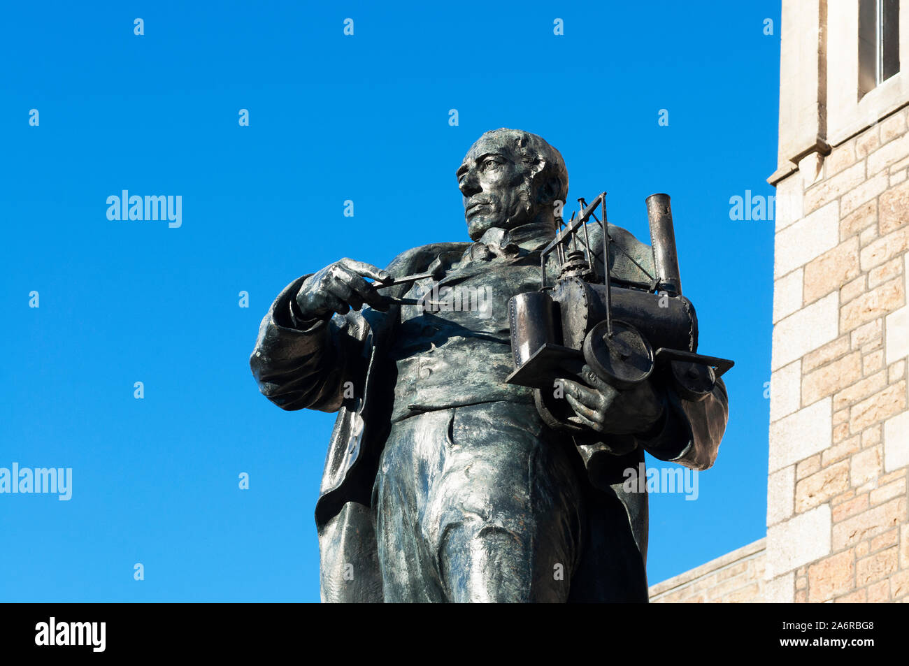 Statue de l'inventeur et ingénieur des mines de Cornouailles Richard Trevithick dans cmaborne, Cornwall, Angleterre Banque D'Images