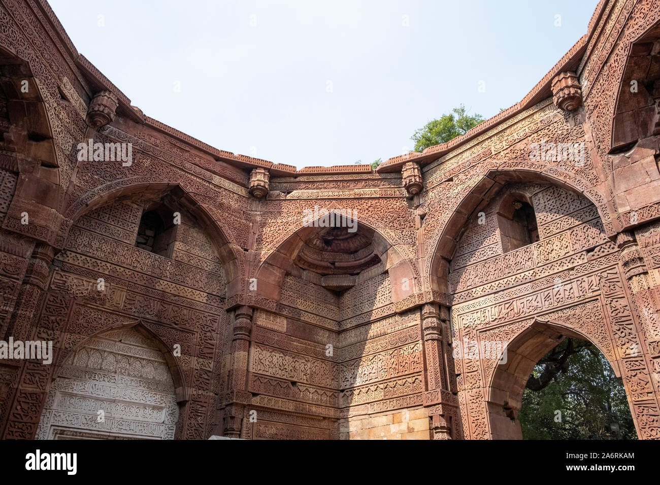 Tombe d'Iltutmish construit 1235 | CE | Qutb Minar Complex Banque D'Images