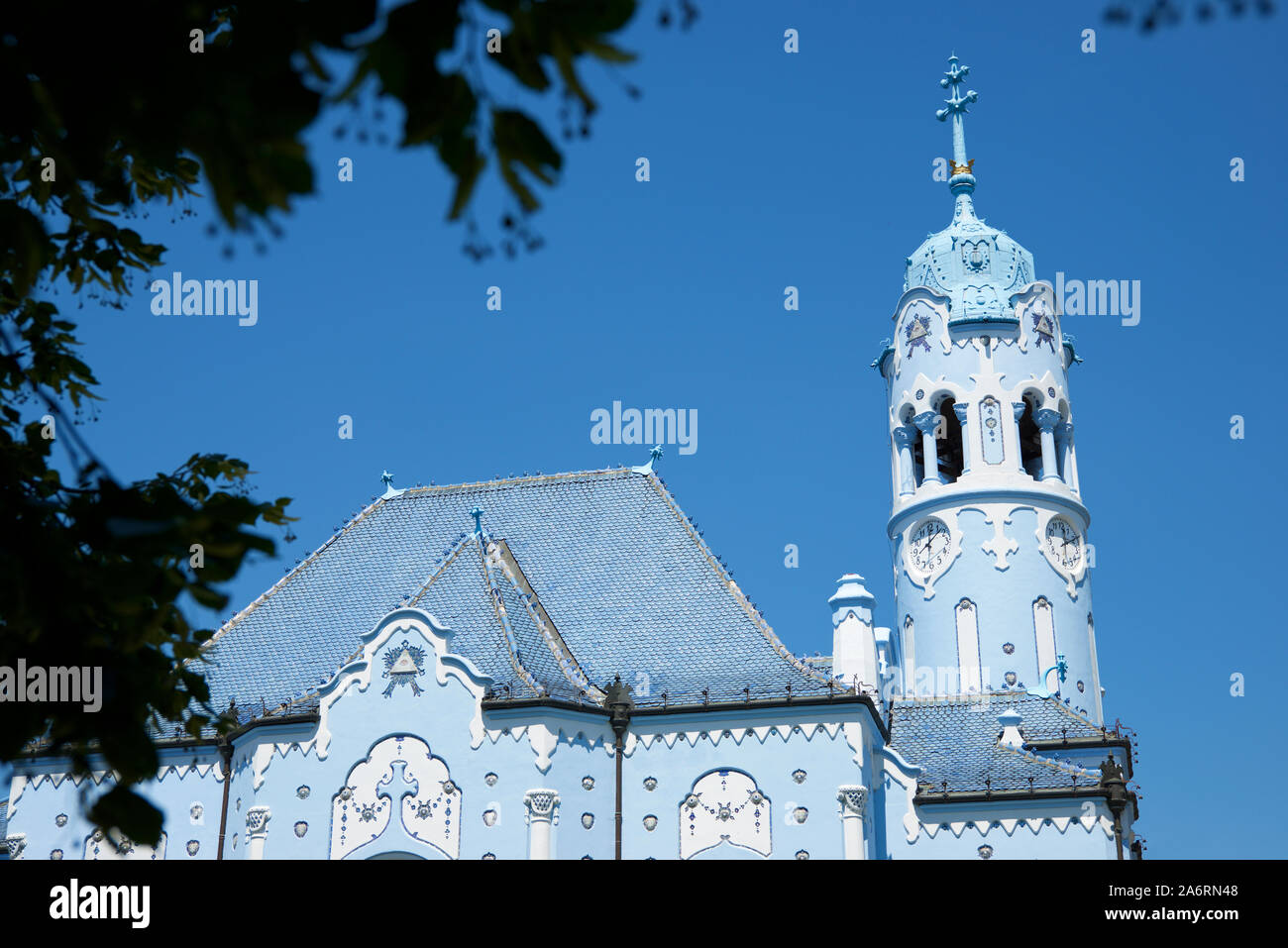 L'église de Sainte Elisabeth ou Svatej Alzbety Modry Kostol appelle Blue Church à Bratislava. Banque D'Images