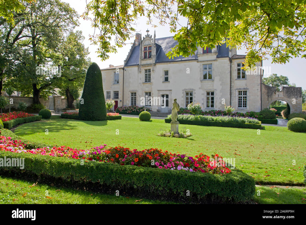 Jardin Chateau de Beaulon Banque D'Images