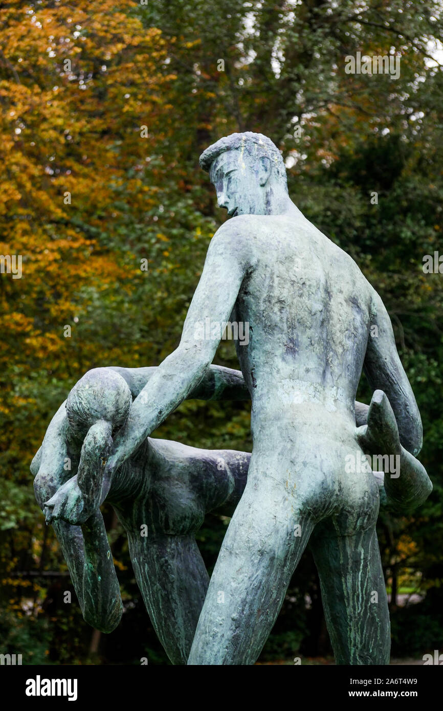 Ballet, un morceau d'art par le sculpteur slovène Batic Stojan, parc Tivoli, Ljubljana, Slovénie Banque D'Images